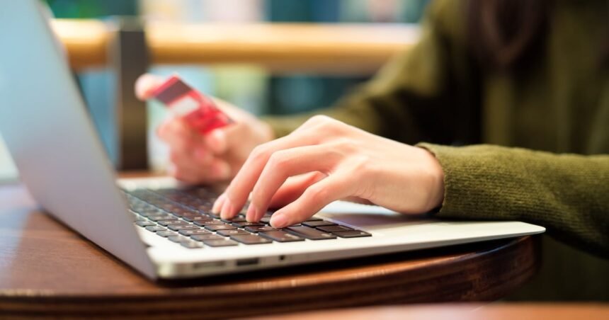Ciberataque a Booking expone datos personales de usuarios