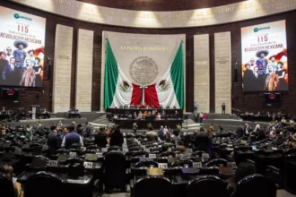 Diputados evalúan comparecencia de Semarnat y Pemex por derrame