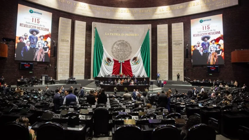 Diputados evalúan comparecencia de Semarnat y Pemex por derrame