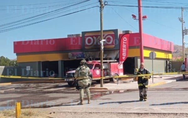 Incendian OXXO y bloquean carretera tras ataque armado en Aldama