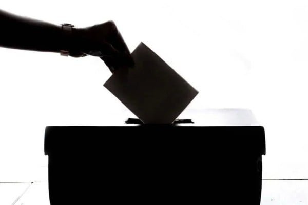 Diputados exigen reformas profundas tras aplazar elección judicial