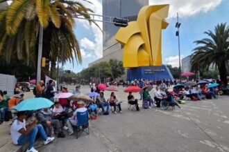 CNTE bloquea Paseo de la Reforma en CDMX por Ley del ISSSTE