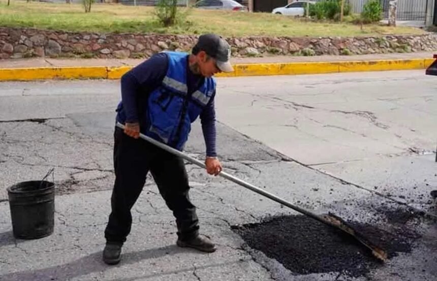 Bacheo vial en 10 zonas de Chihuahua este miércoles 22 de julio