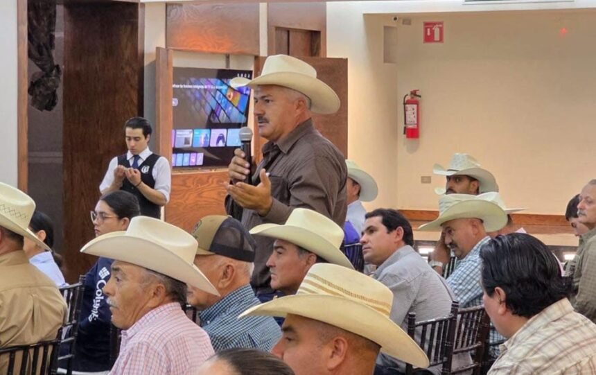 Capacitan a ganaderos de Chihuahua contra gusano barrenador
