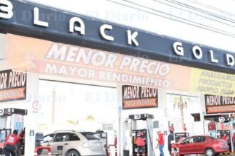 Siguen clausuradas gasolineras Black Gold en Chihuahua por revisión