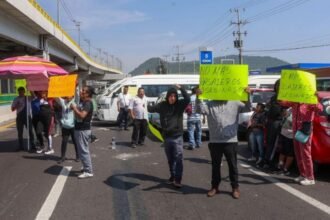 Cierres parciales en carreteras de Veracruz y Coahuila por accidentes