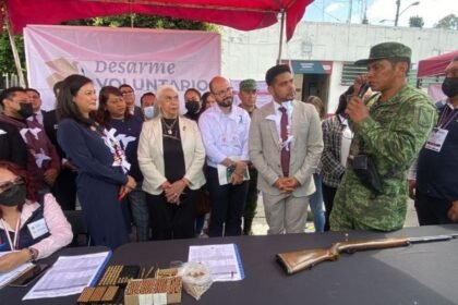 CDMX lanza canje voluntario de armas por dinero en efectivo