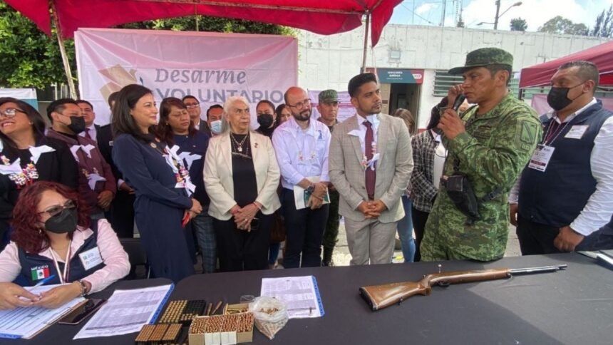 CDMX lanza canje voluntario de armas por dinero en efectivo