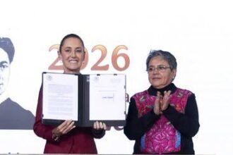 Gobierno decreta transparencia mensual en contratos de Pemex y CFE