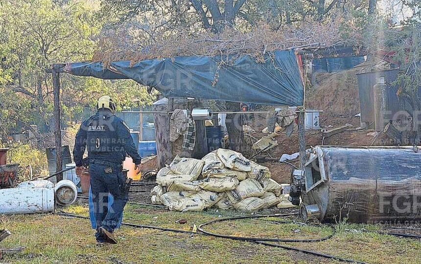 FGR investiga narcolaboratorio de drogas sintéticas en Chihuahua