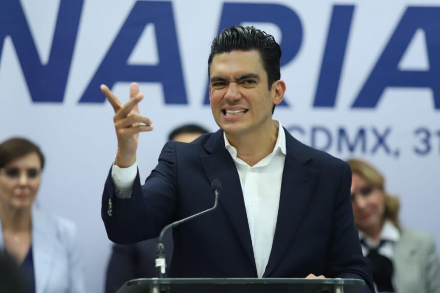 PAN analiza alianza con PRI para enfrentar a Morena en elecciones