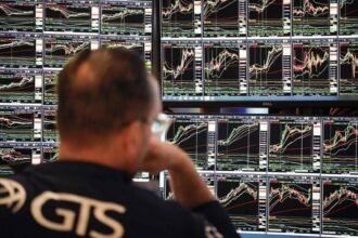 Bonos del Tesoro de EE.UU. a 10 años suben a máximo desde 2007