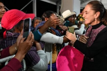 Claudia Sheinbaum reúne apoyo de 240 mil en gira por 8 estados