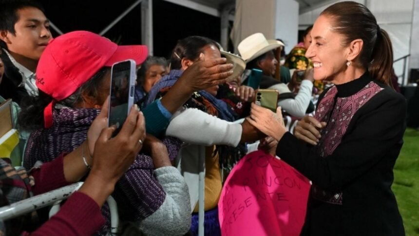 Claudia Sheinbaum reúne apoyo de 240 mil en gira por 8 estados