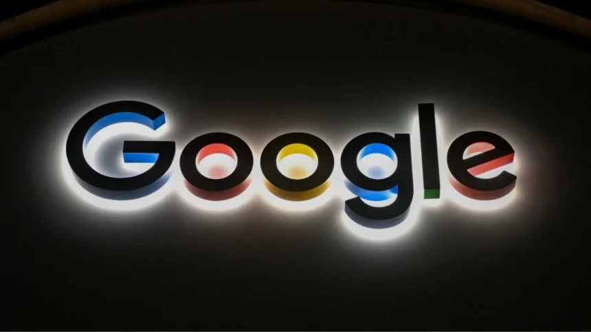 Google multado con 462 mdd en Europa por uso indebido de datos