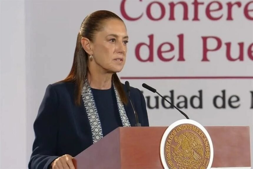 México restringirá uso de celulares en escuelas desde noviembre